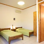 Apartment Caviri *