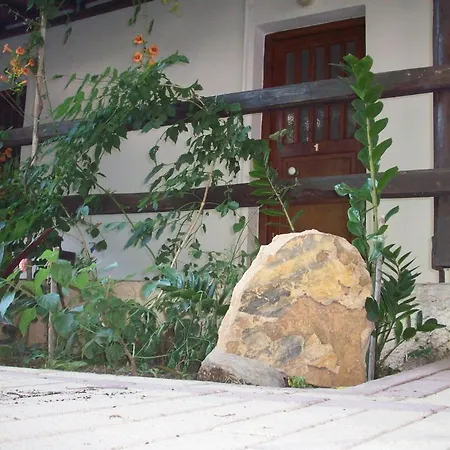 Apartment Caviri