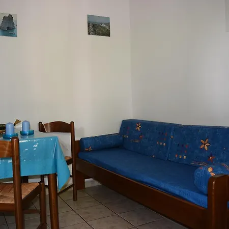 アパート Caviri *