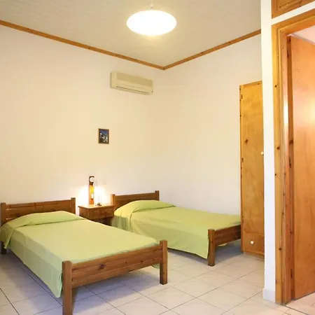 Apartment Caviri *